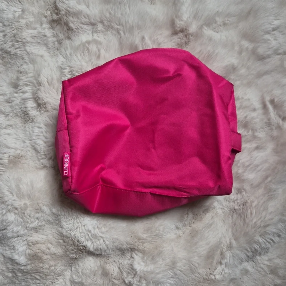 Makeup Bags Bundle Lot Cosmetic Bags Clinique Benefit Pink Travel Vacation ✨️💫